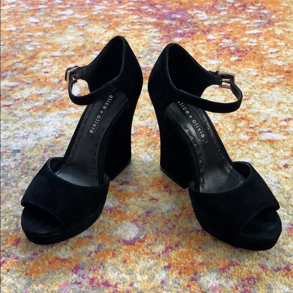 Alice and Olivia Black Seric Heels - Picture 2 of 9